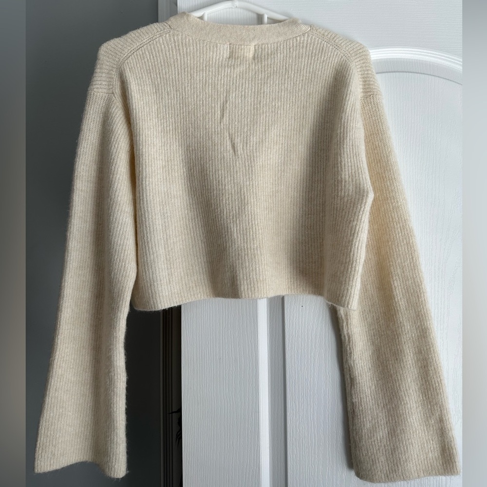 H&M Button-Up Cardigan - Picture 2 of 3